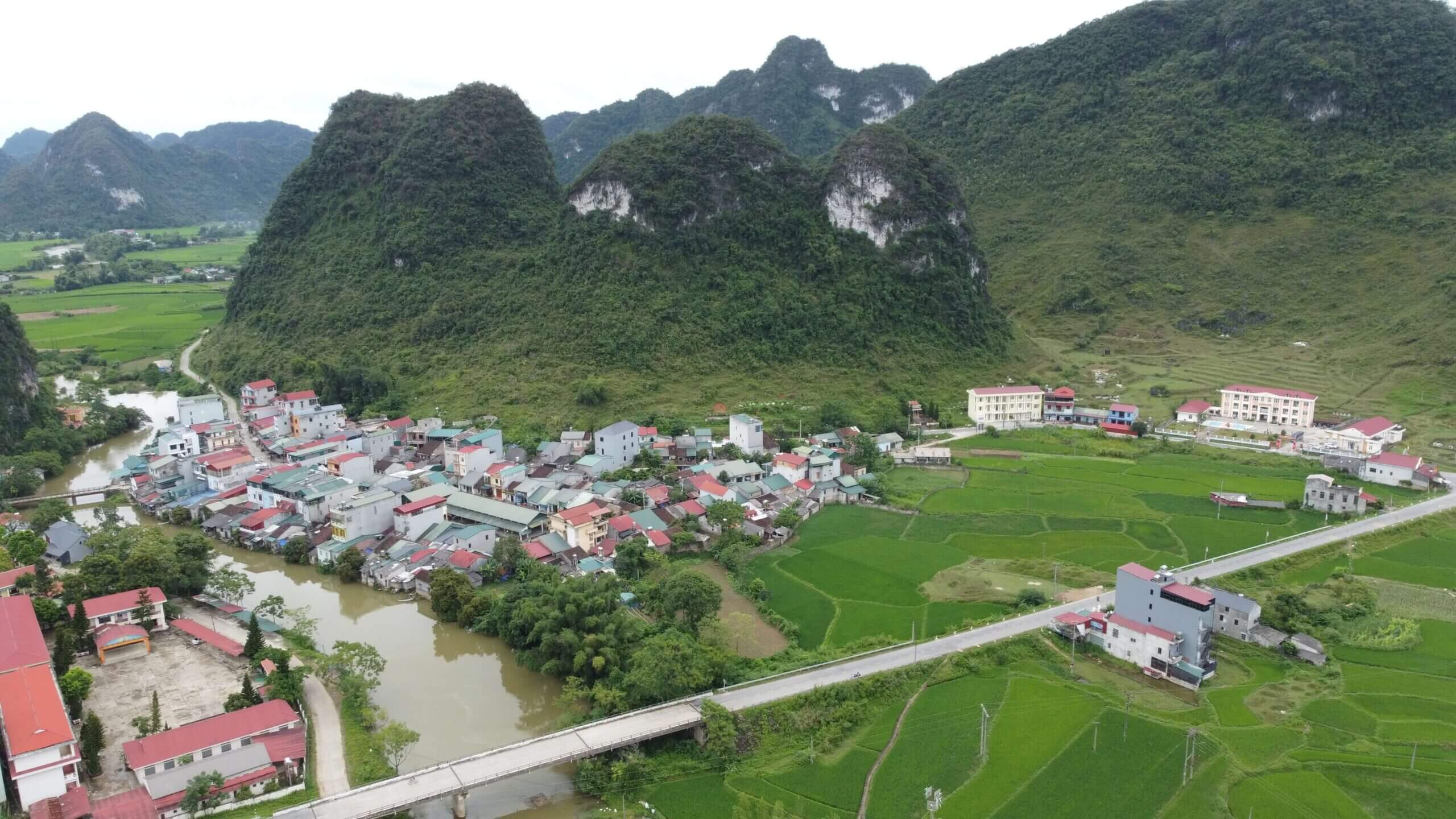 Chợ Thông Huề