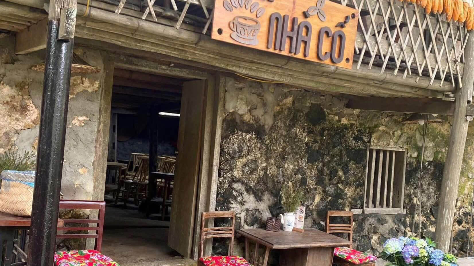 Coffee Nhà Cổ