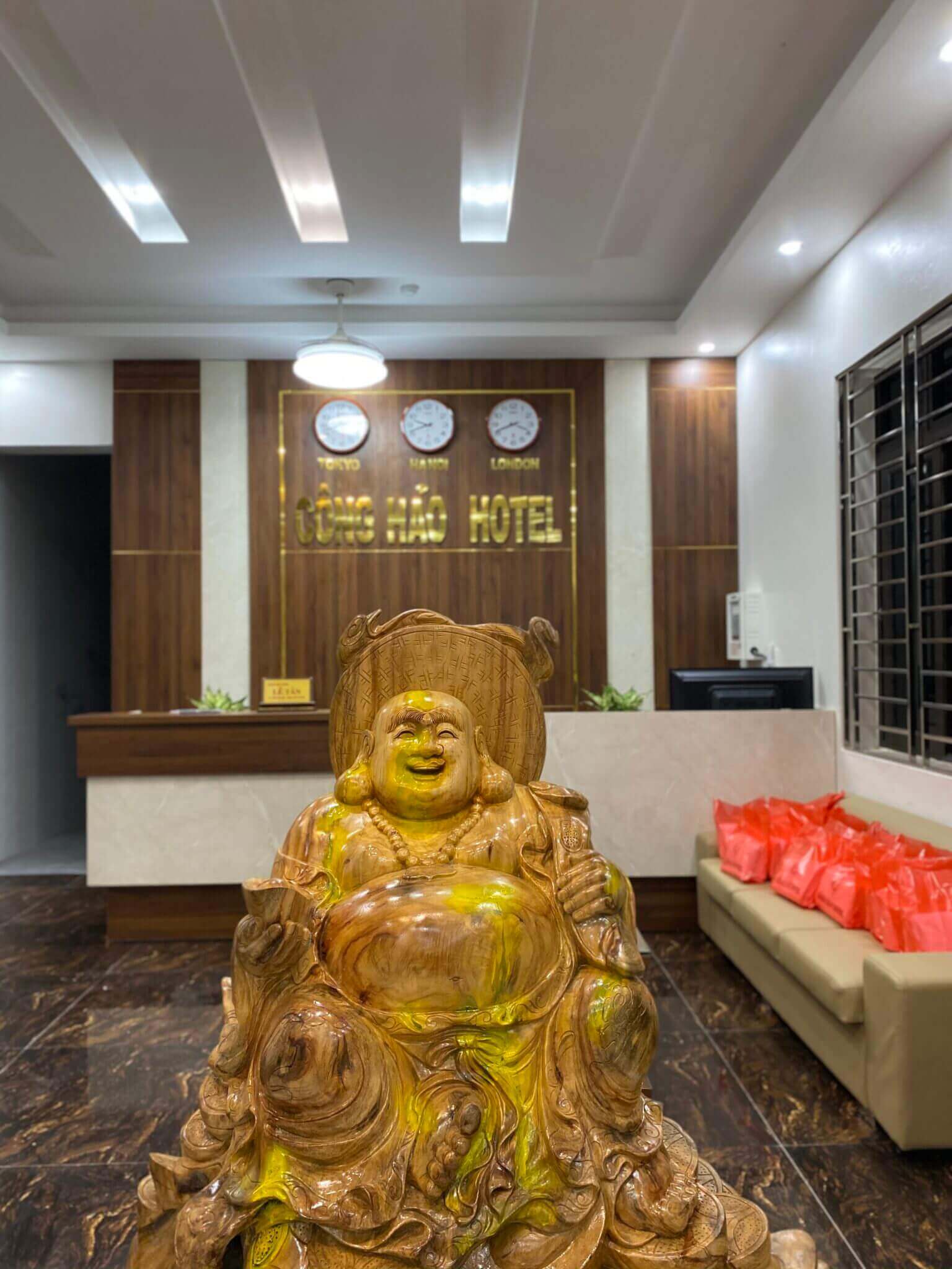 Công Hảo Hotel