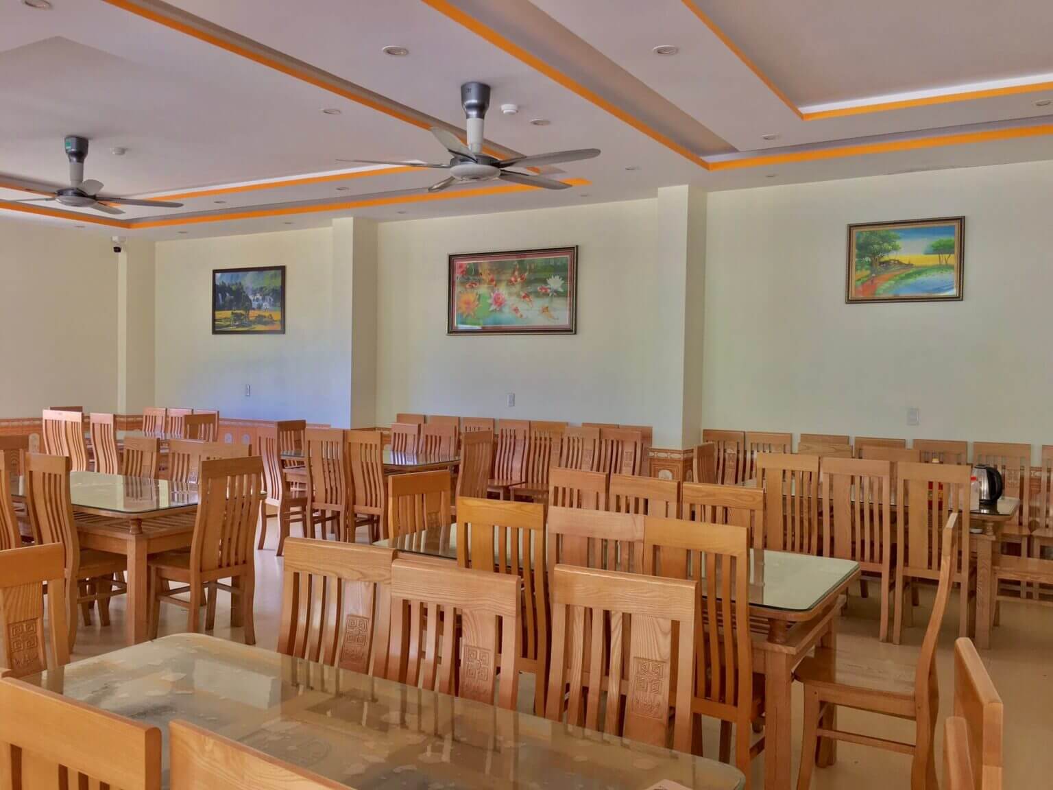 Khách sạn So Oanh