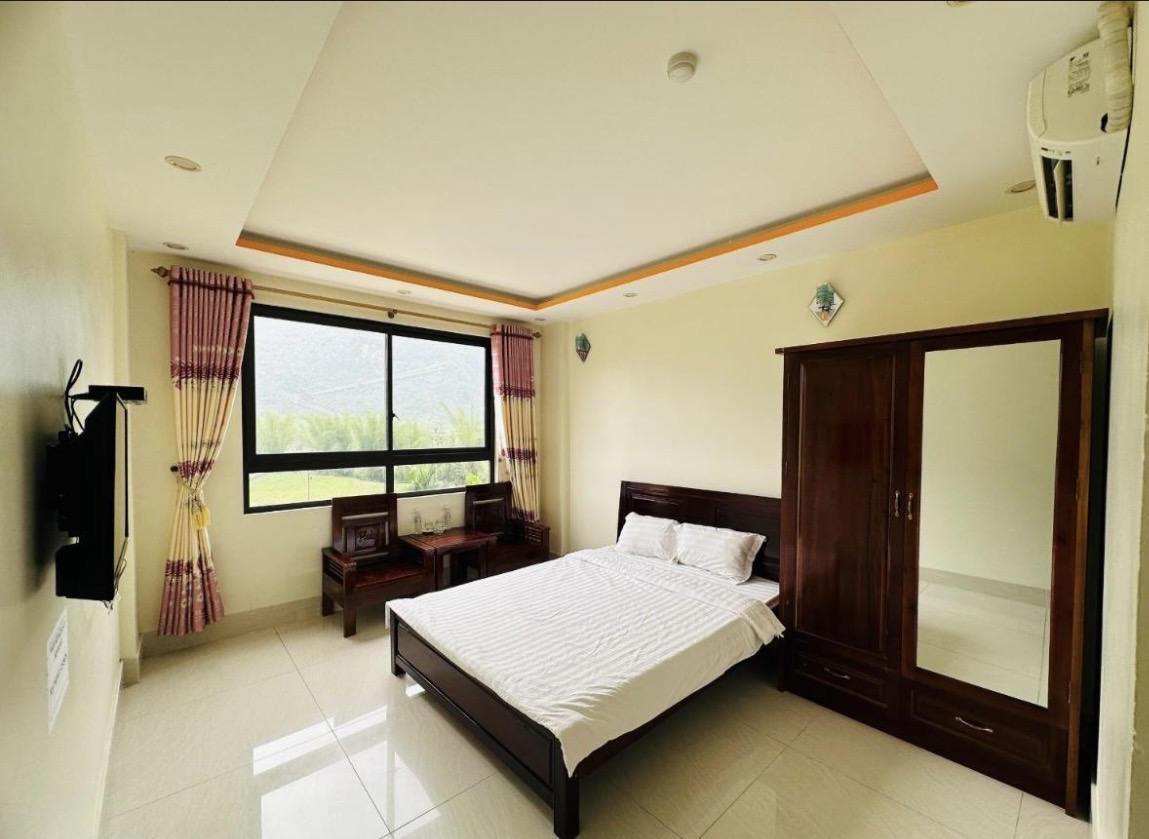 Khách sạn So Oanh