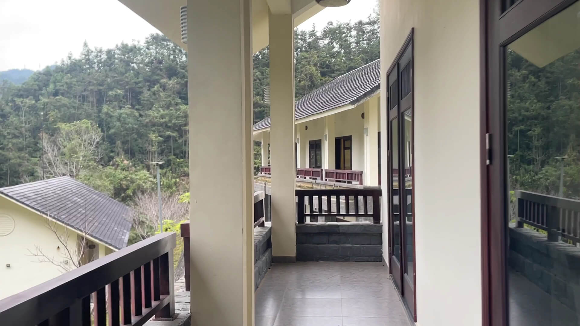 Sài Gòn – Bản Giốc Resort