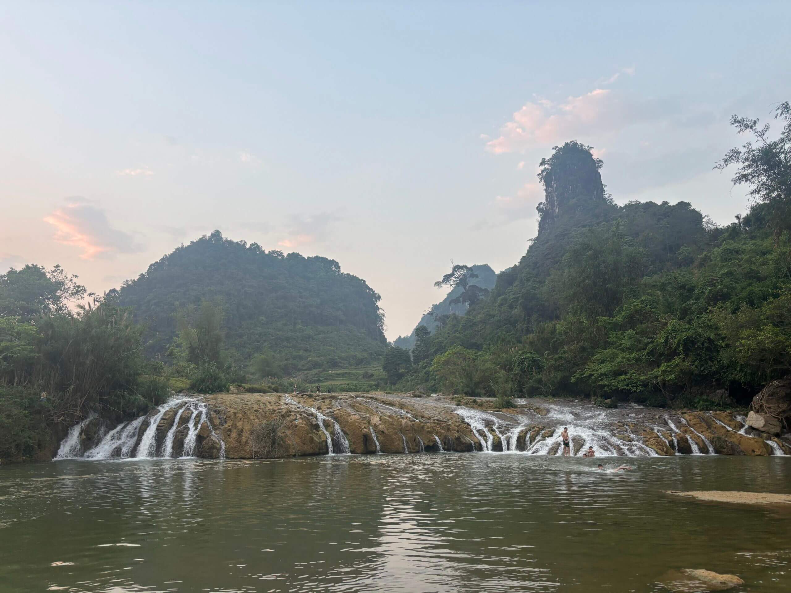 Thác Thoong Lộc