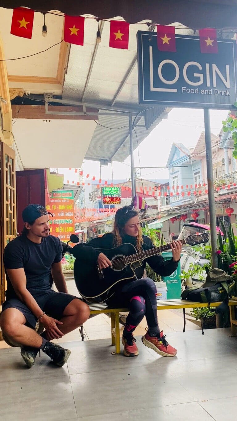 LOGIN – Food & Drink - ảnh 2