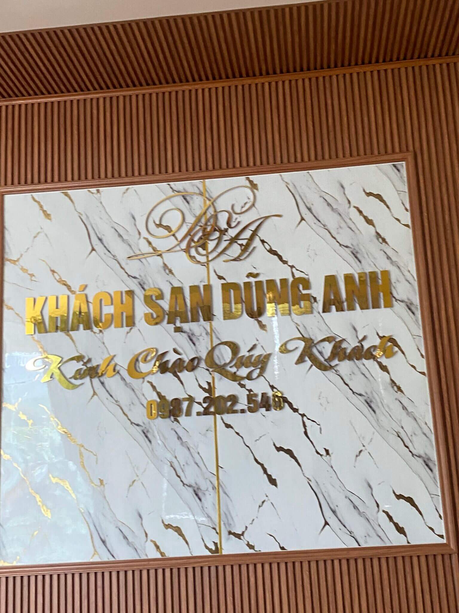 NHÀ NGHỈ DŨNG ANH ( DŨNG ANH HOTEL )