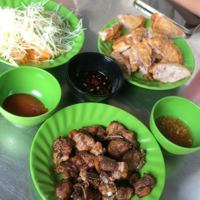 Áp Chao Vịt Cô Nga - ảnh 2