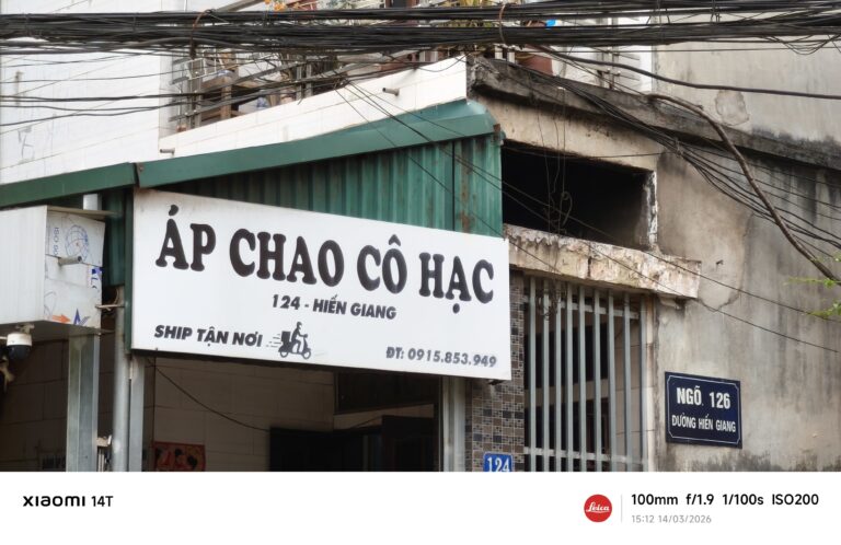 Áp chao vịt rán cô Hạc - Phường Thục Phán