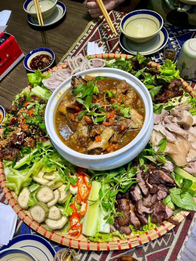 Bản Quán - ảnh 4