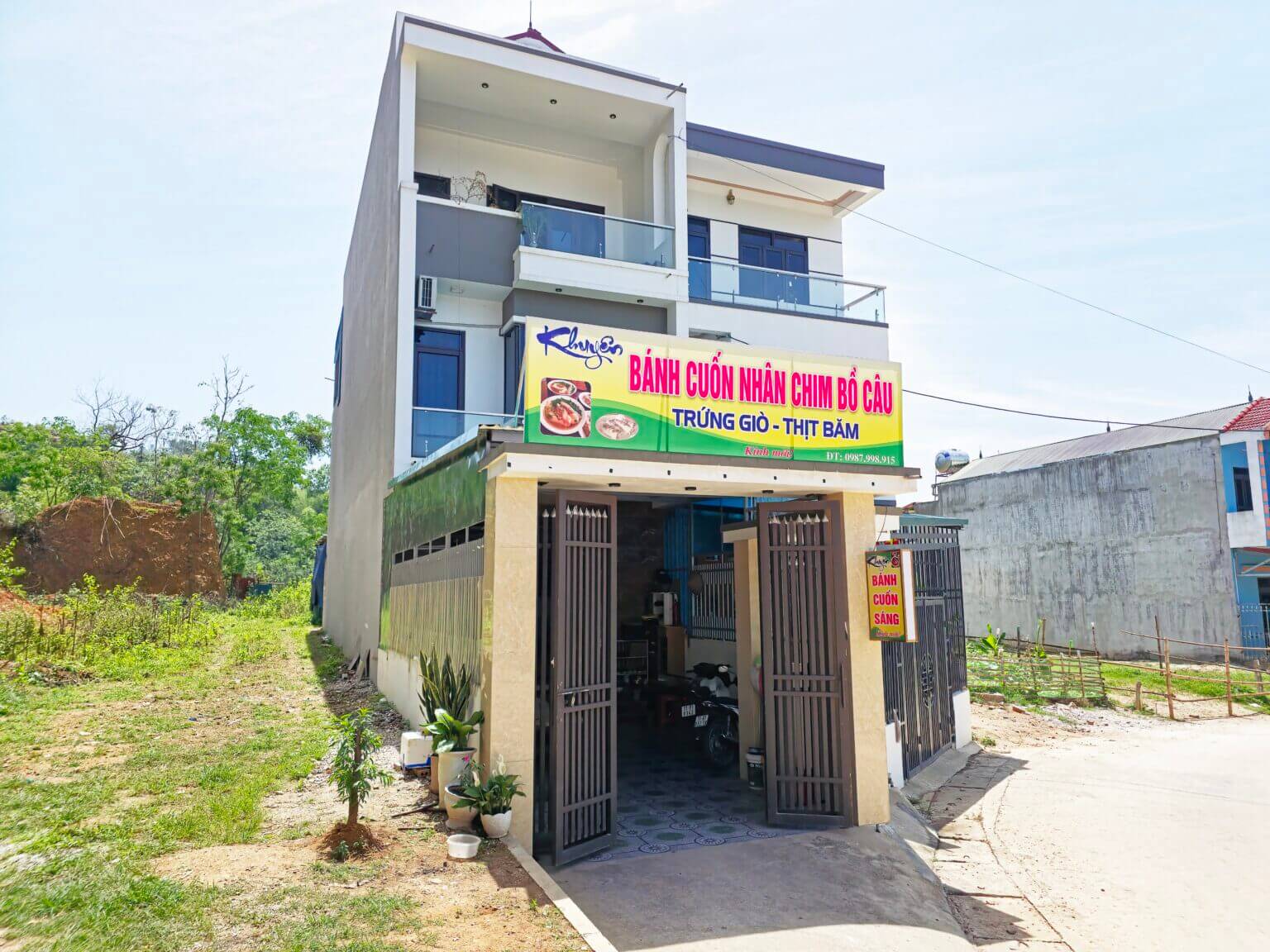Bánh Cuốn Chim Câu Cô Khuyên
