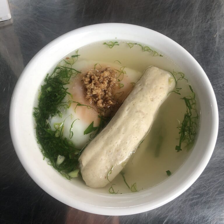 Bánh cuốn nóng Thu Thuỷ - Phường Thục Phán