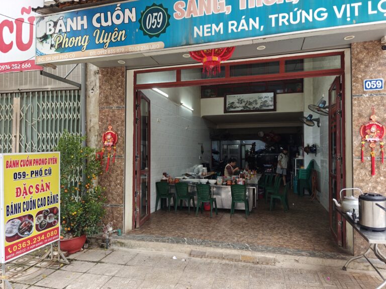 Bánh cuốn Phong Uyên - Phường Thục Phán