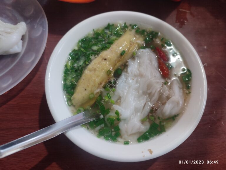 Bánh Cuốn Trai Cao Bằng - Phường Nùng Trí Cao