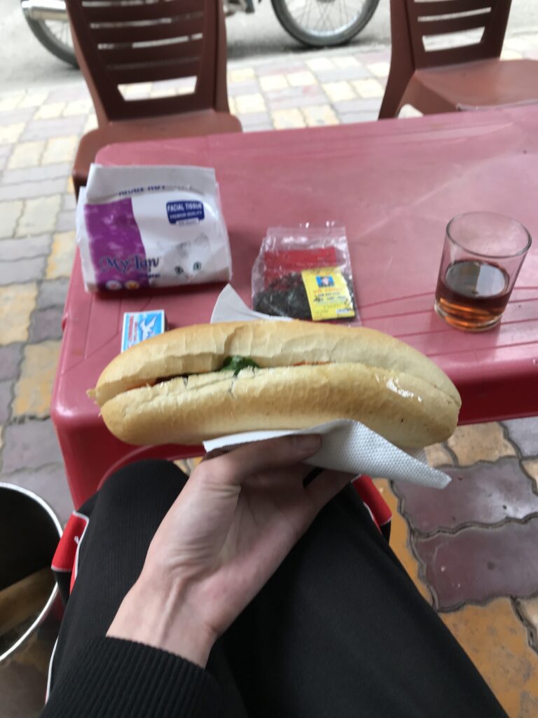 Bánh mì – Trà đá Ông Hợp - ảnh 2