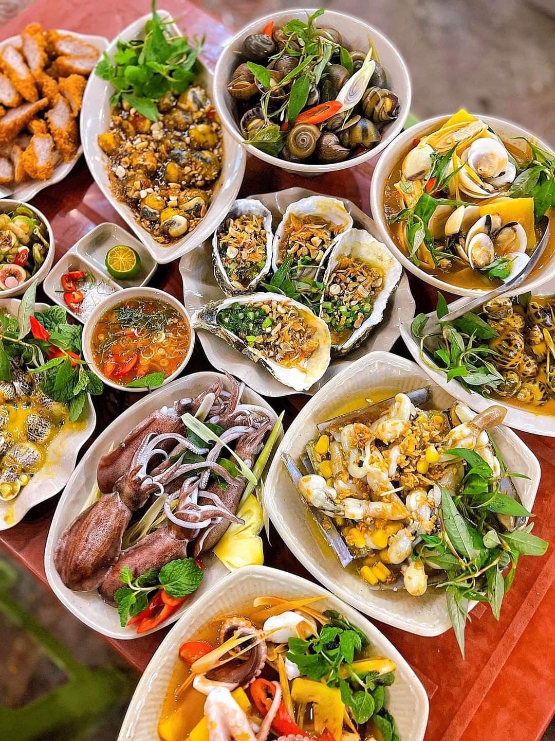 Bếp nhà Phương
