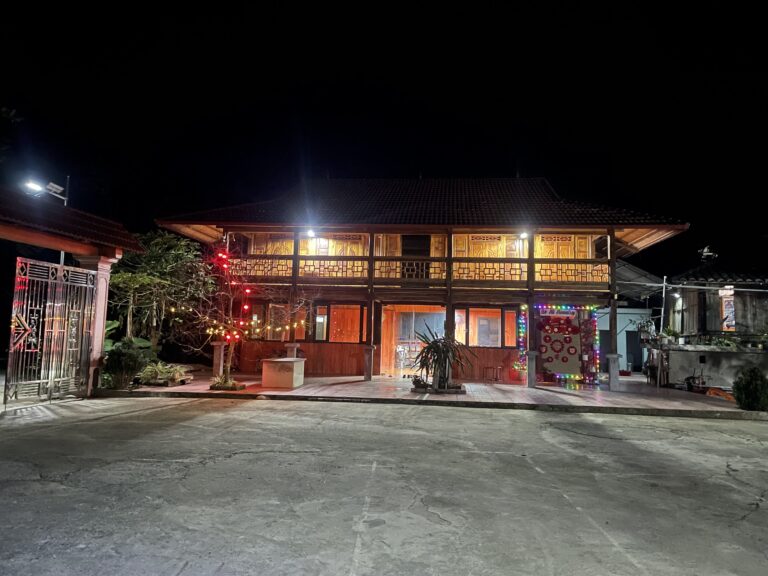 Bờ hồ Homestay - Xã Xuân Trường