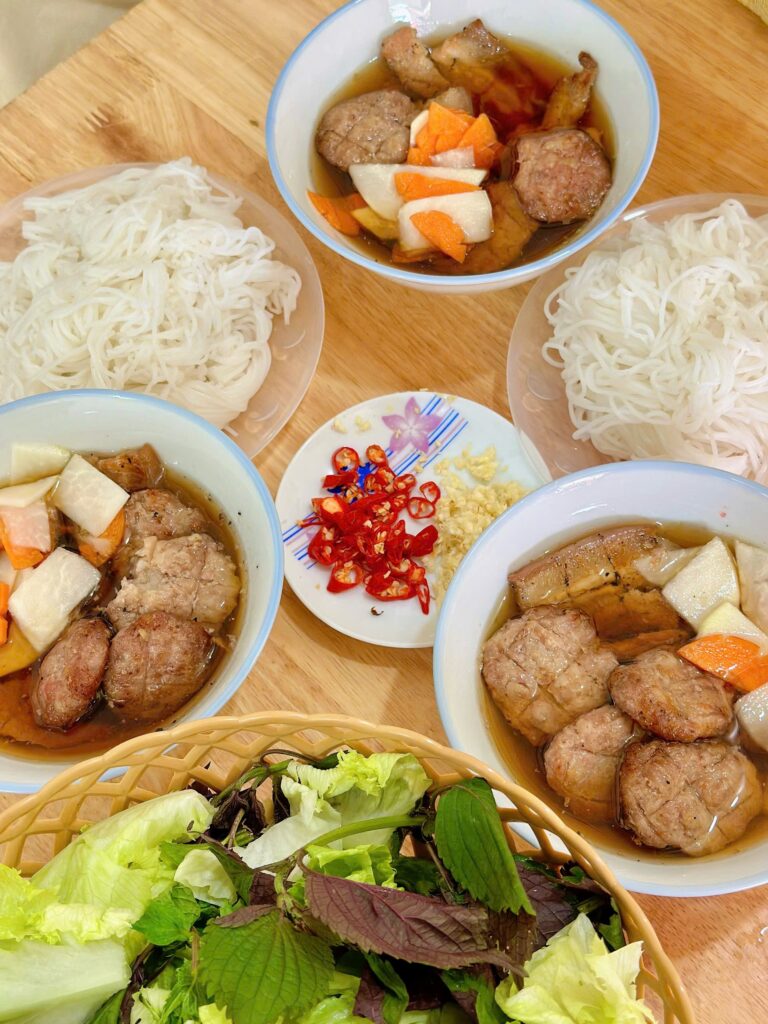 Bún Chả Hà Nội - Phường Thục Phán