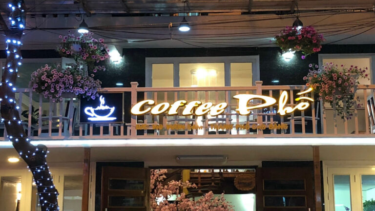 Cafe Phố - Phường Thục Phán