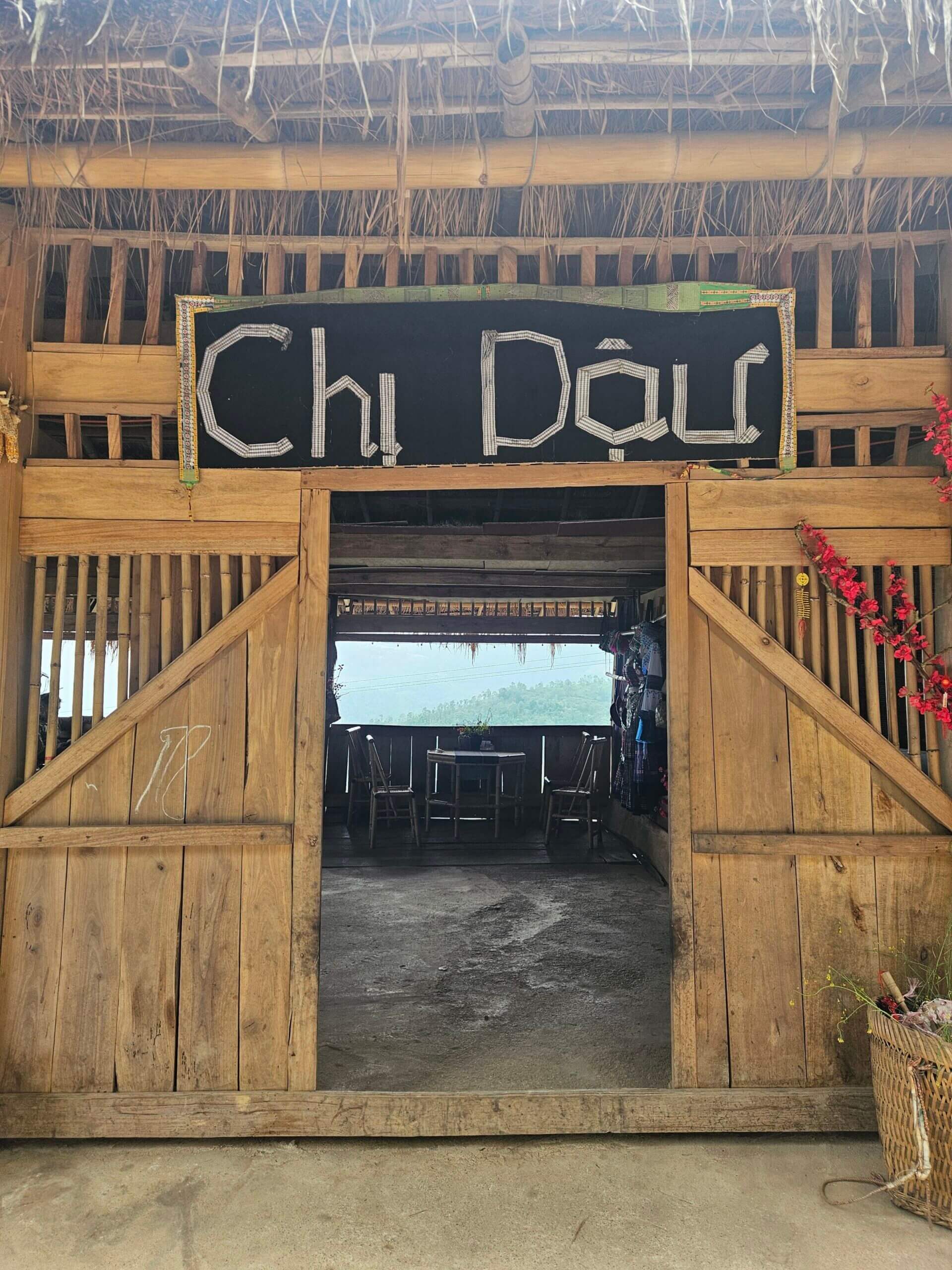 Chị Dậu H’mông Coffee