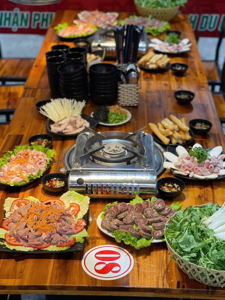 Chợ BBQ - Ốc Bin - Phường Thục Phán