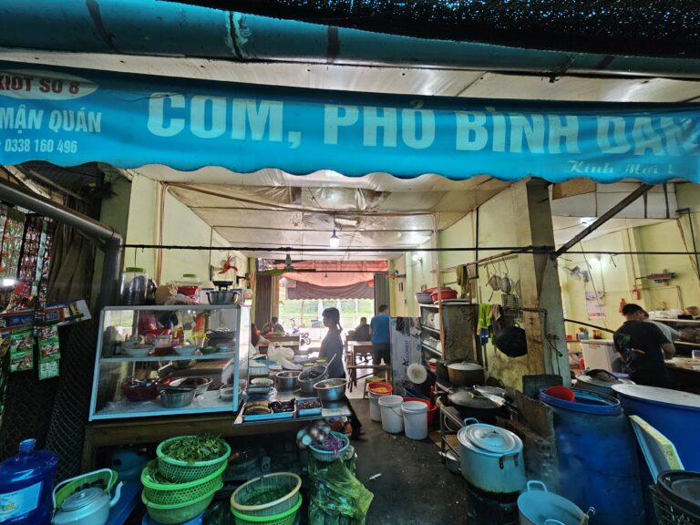 Co Man Quan Pho Com - Phường Thục Phán
