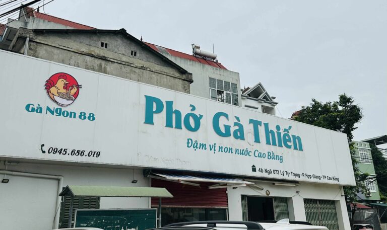 Đặc Sản Phở Gà Thiến - Phường Thục Phán
