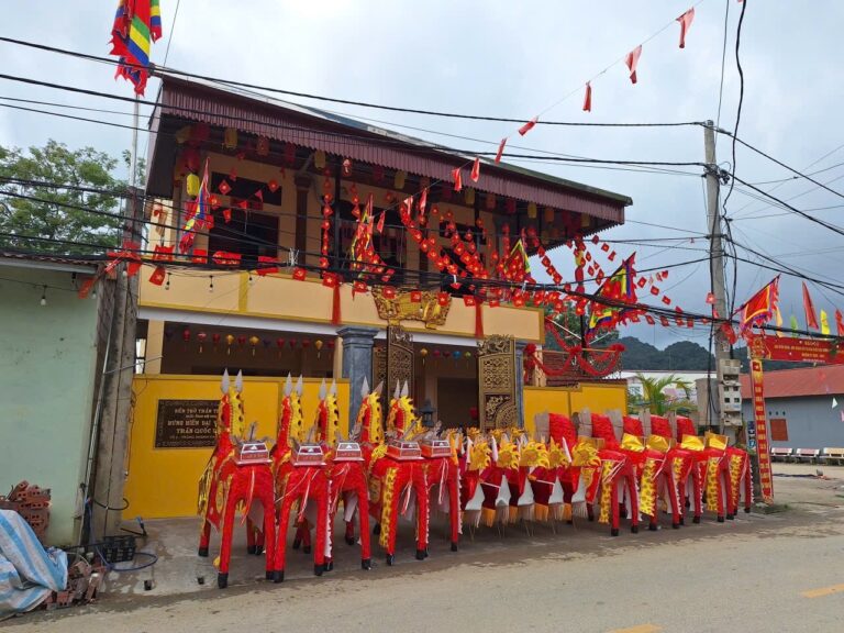 Đền Thờ Đức Thánh Phó Hưng Hiến Đại Vương – Trần Quốc Uất