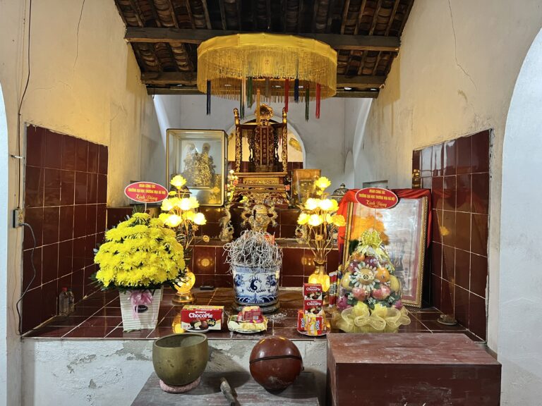 Đền Vua Lê