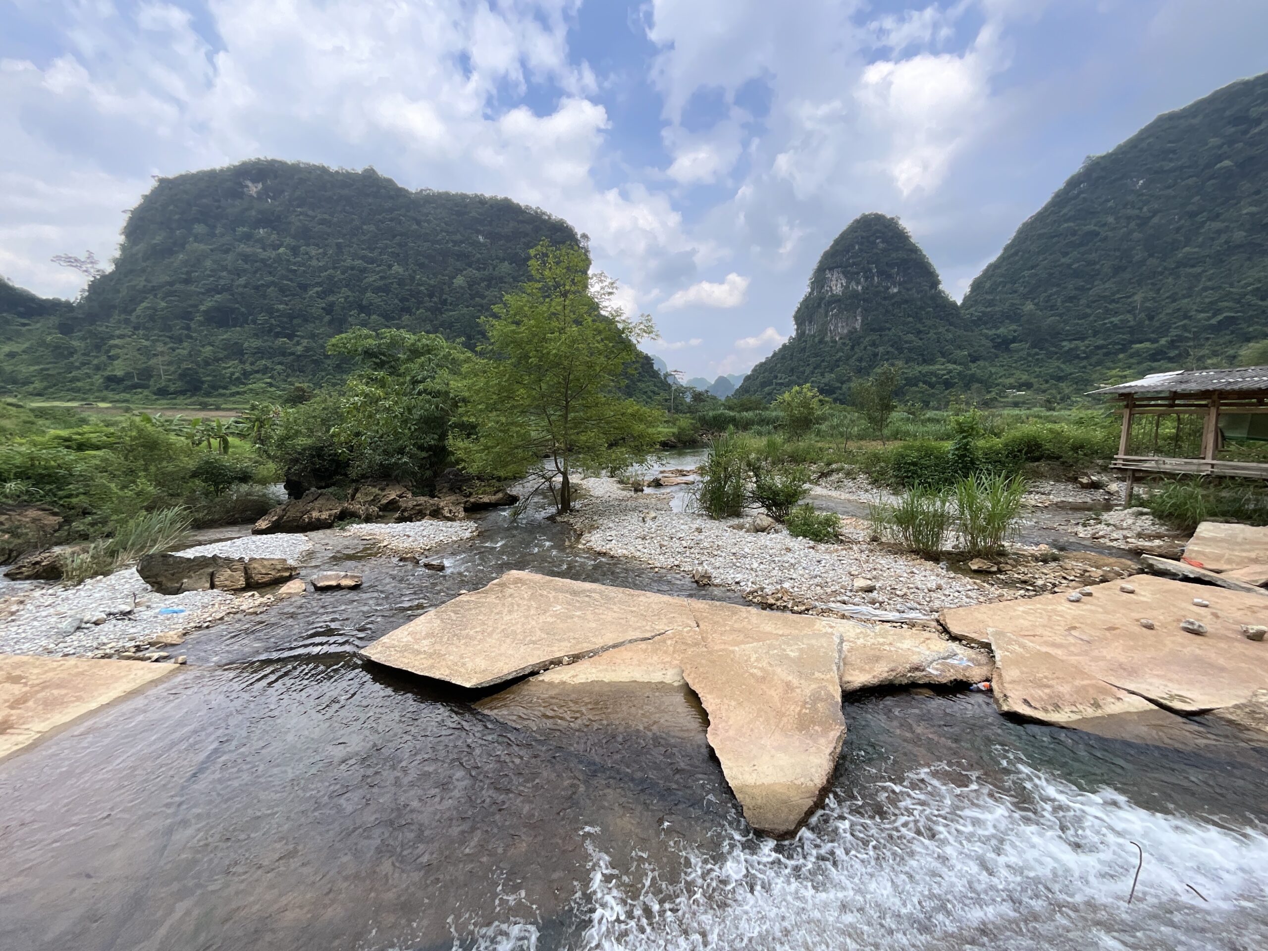 Du lịch sinh thái Lùng Tố