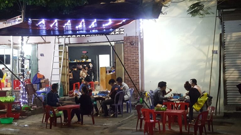 Duy Đoàn Lẩu 99k - Phường Thục Phán