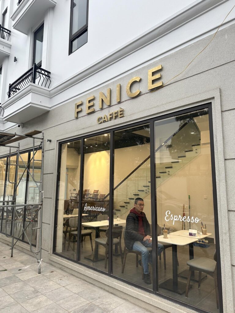 Fenice Caffe - Tiệm Cafe & Bánh Ngọt - Phường Thục Phán