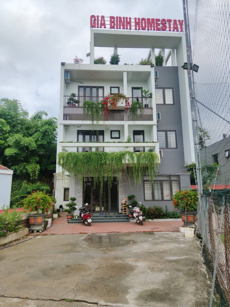 Gia Binh Homestay - Phường Nùng Trí Cao
