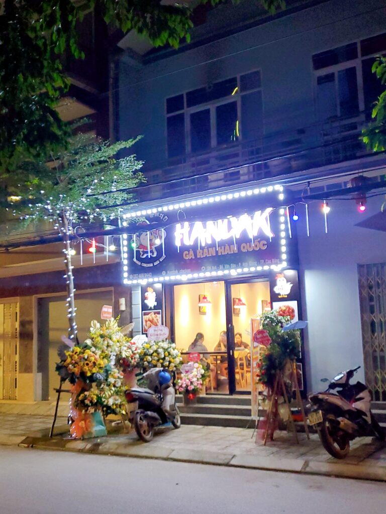 Handak korean chicken restaurant - Phường Thục Phán