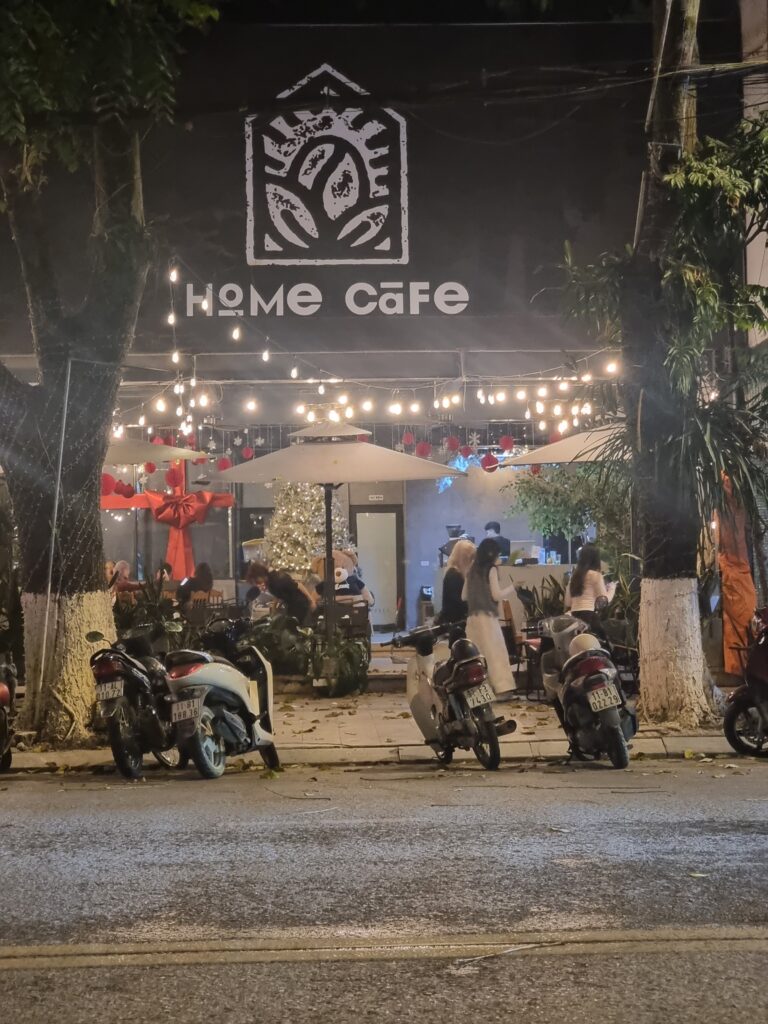 Home Cafe - Phường Thục Phán