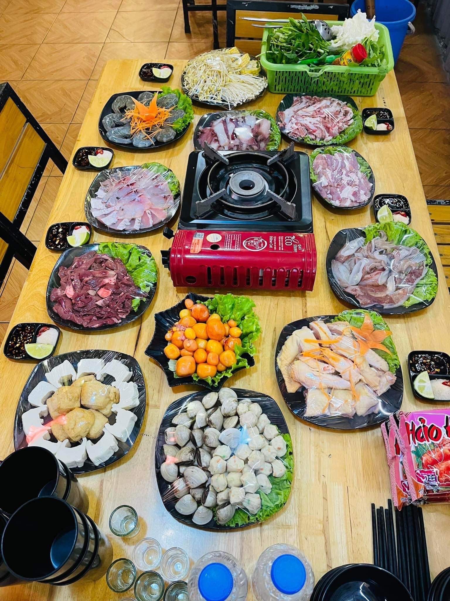 Hưng Con Quán