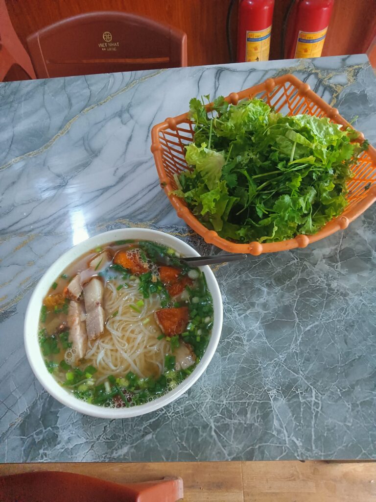Huynh Đệ Quán - Xã Thành Công