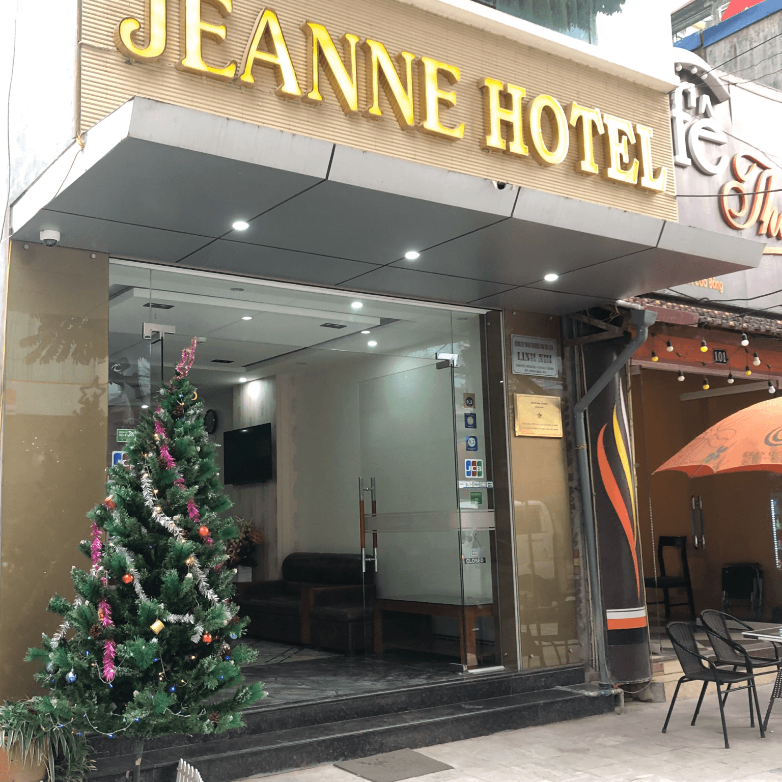 Jeanne Hotel CaoBang