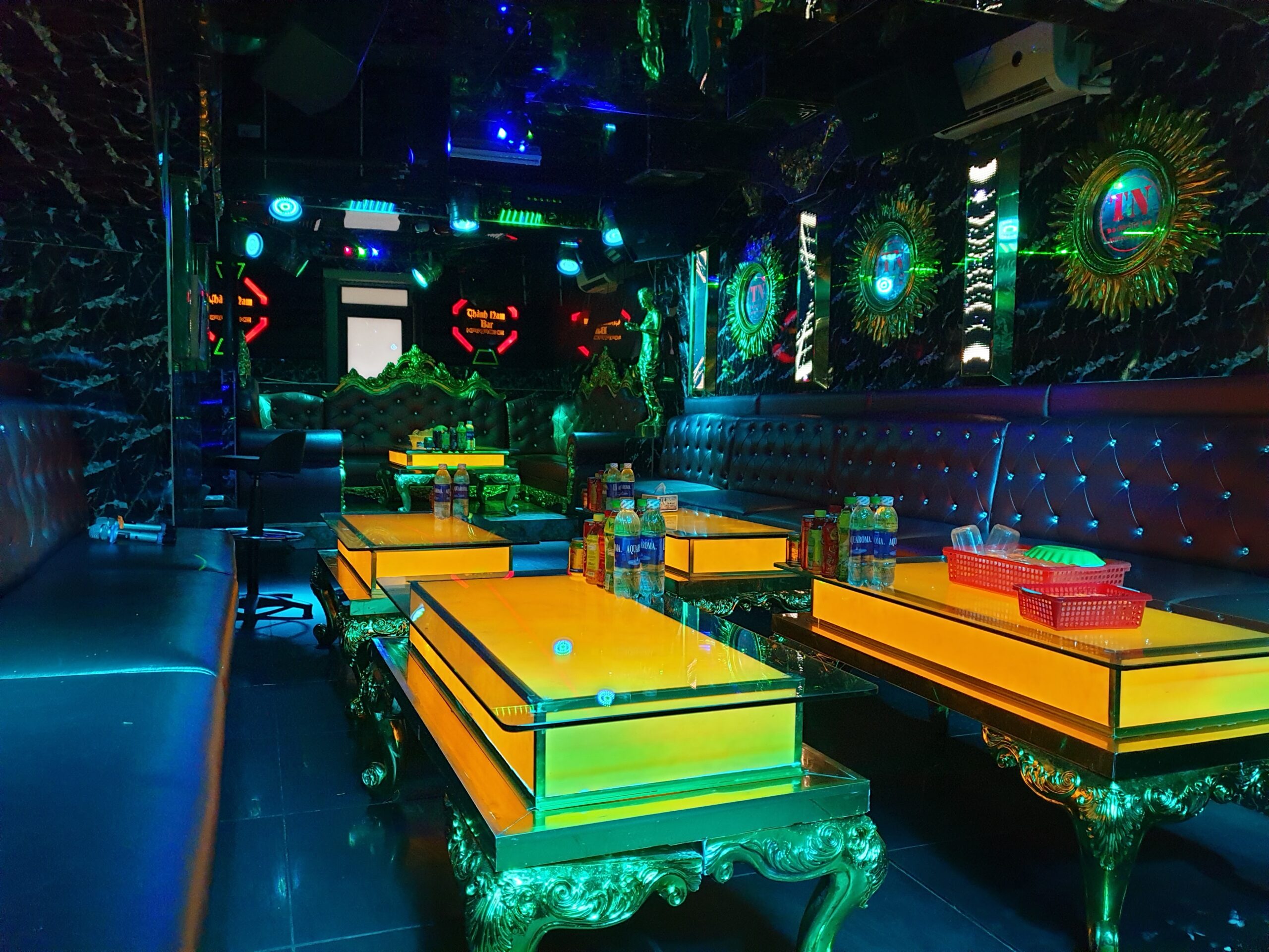 KARAOKE THÀNH NAM 1