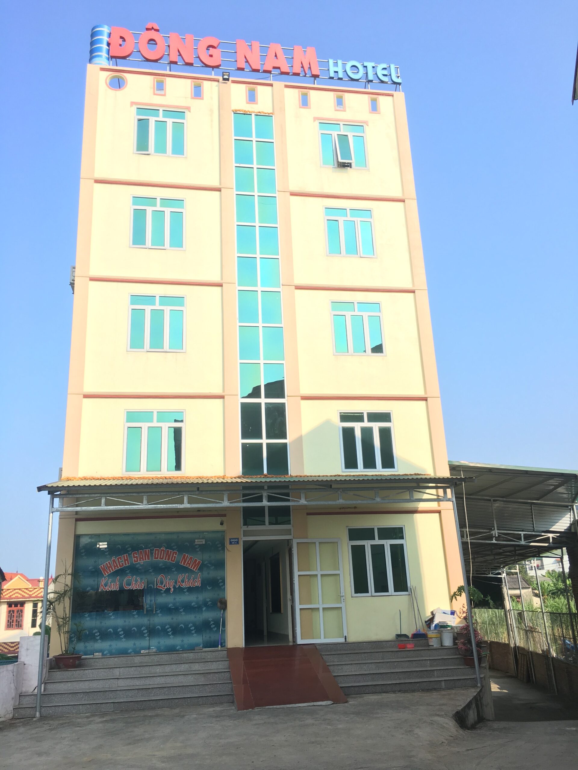 Khách Sạn Đông Nam – Cao Bằng