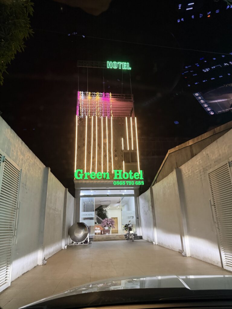 Khách sạn Green - Green Hotel - Phường Nùng Trí Cao