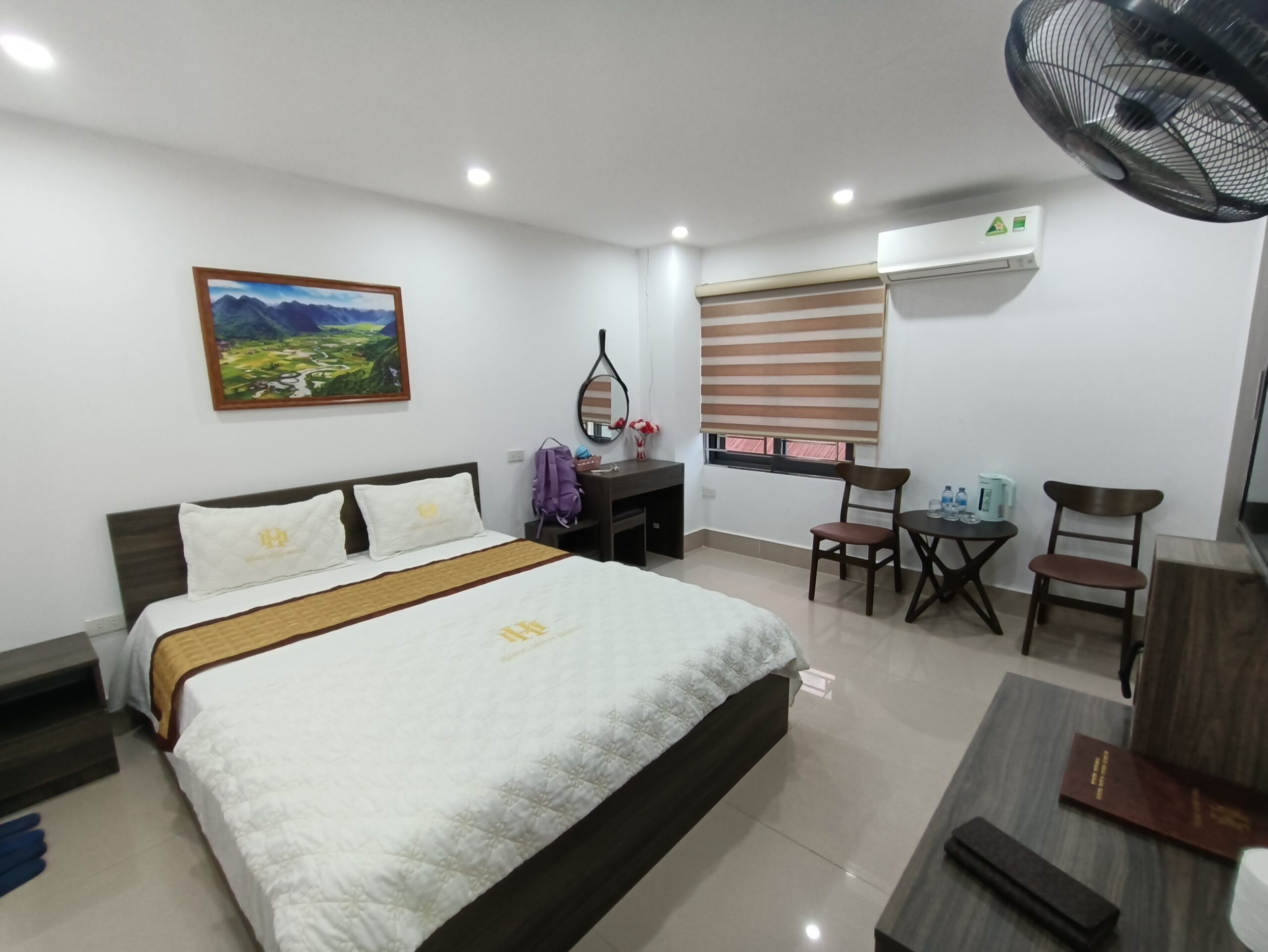 Khách sạn Hồng Minh