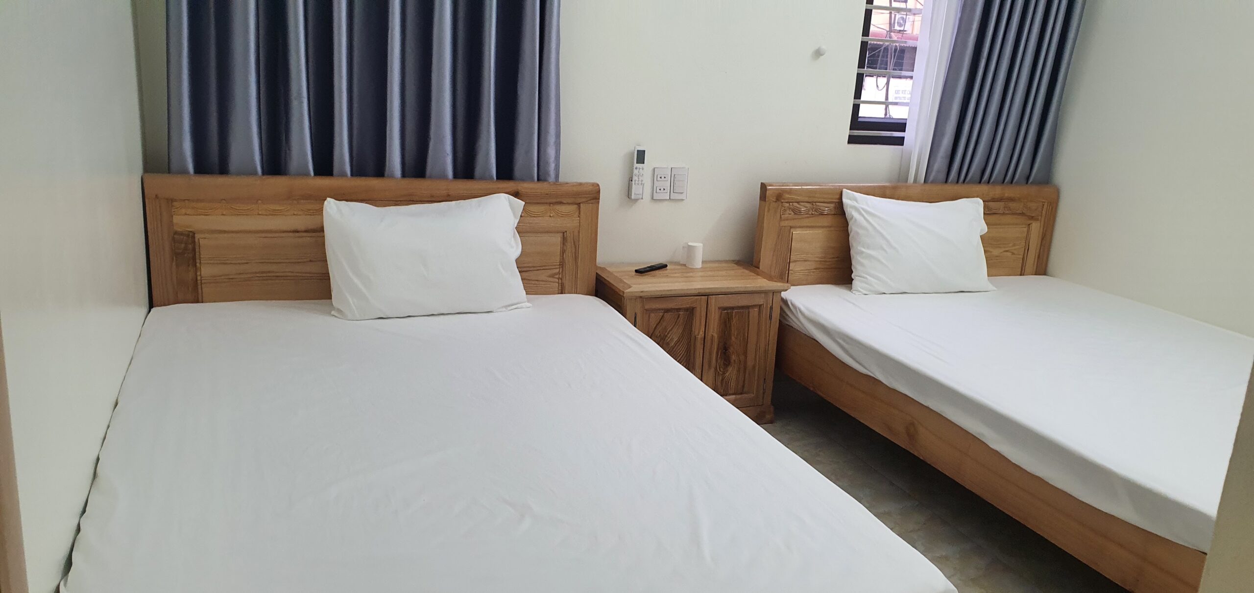 KHÁCH SẠN MIỀN TÂY