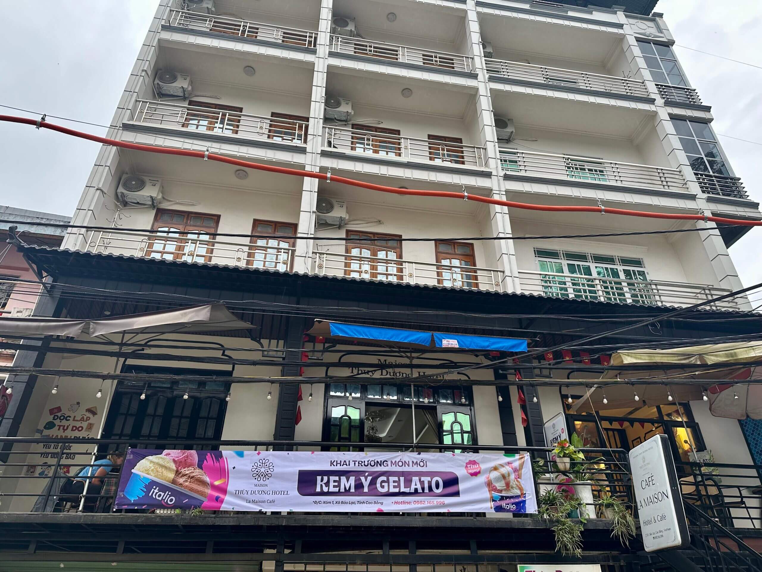 Khách sạn Thùy Dương