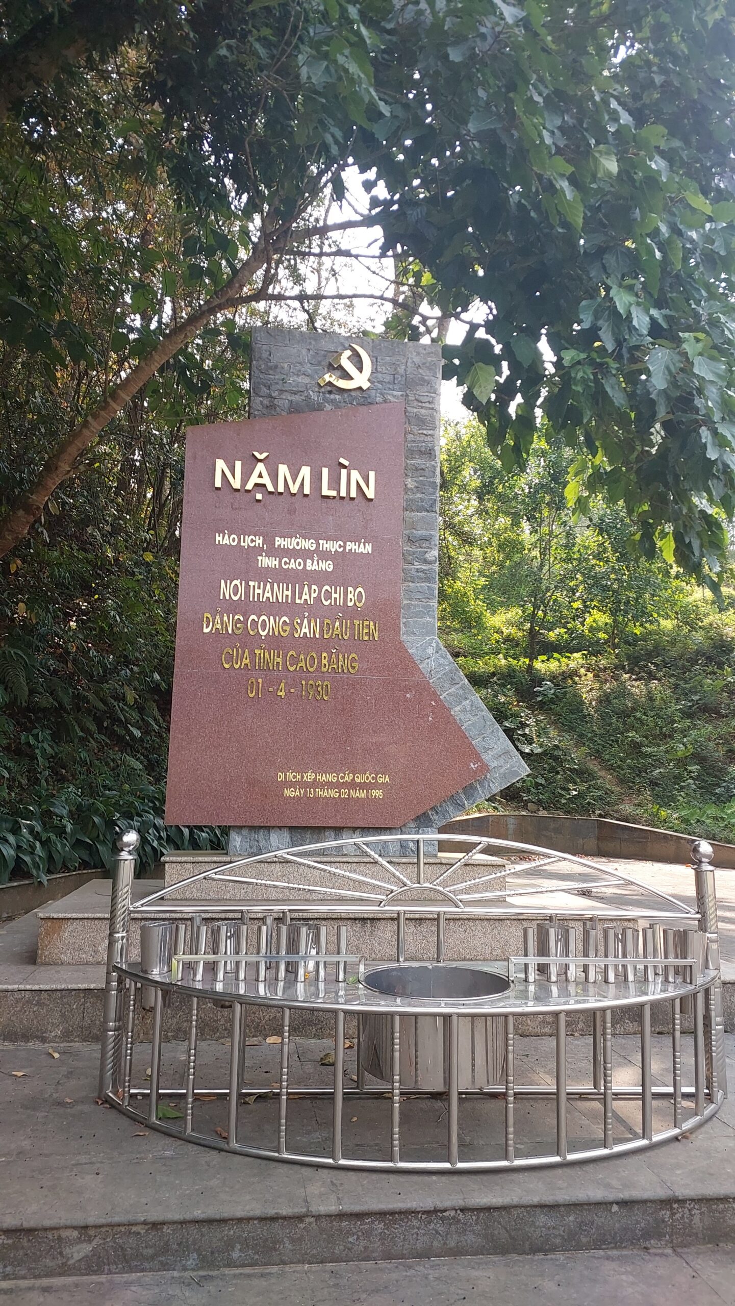 Khu di tích lịch sử Nặm Lìn