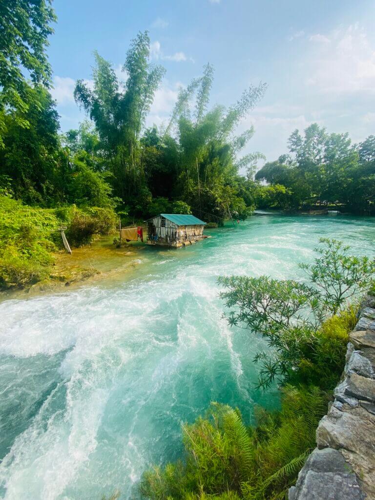 Khu du lịch Suối Nặm Thoong