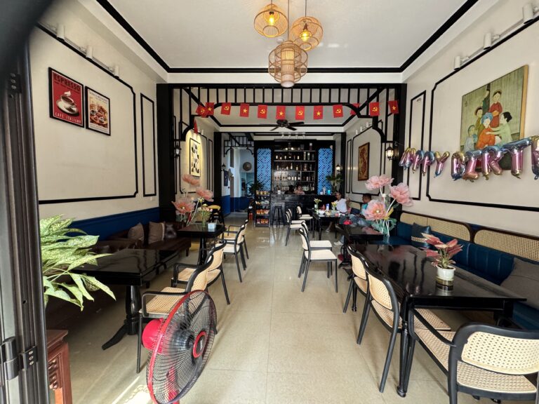 La Maison Cafe - Thuỳ Dương Hotel - Xã Bảo Lạc