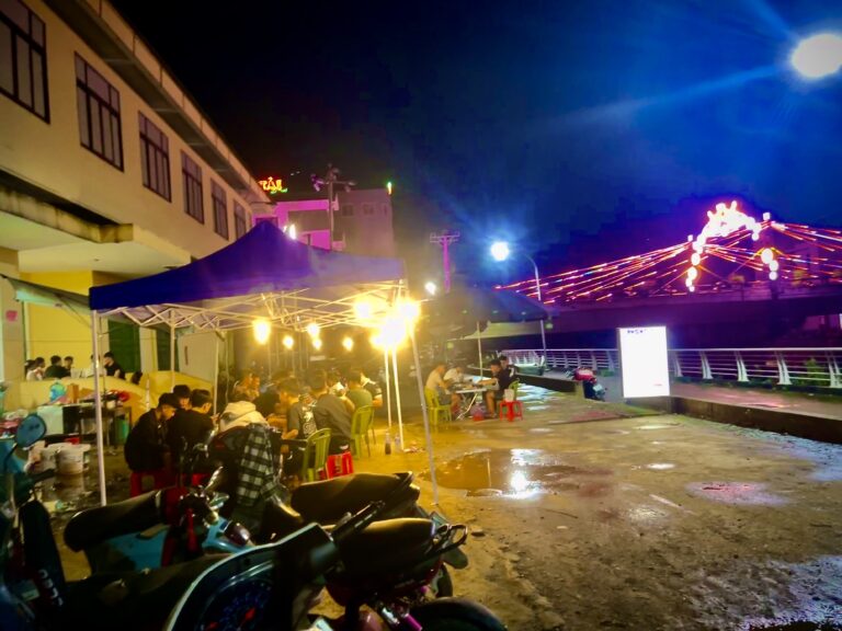 Lẩu Phong Độ - Xã Bảo Lạc