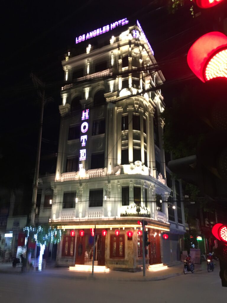 Los Angeles Hotel - Phường Thục Phán