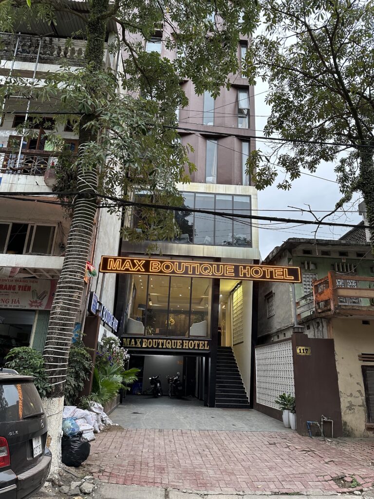 Max Boutique Hotel - Phường Thục Phán