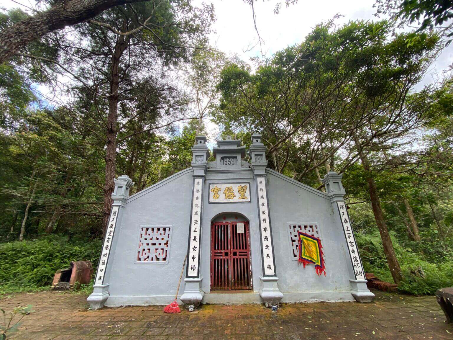 Miếu Vọng Tiên Cung