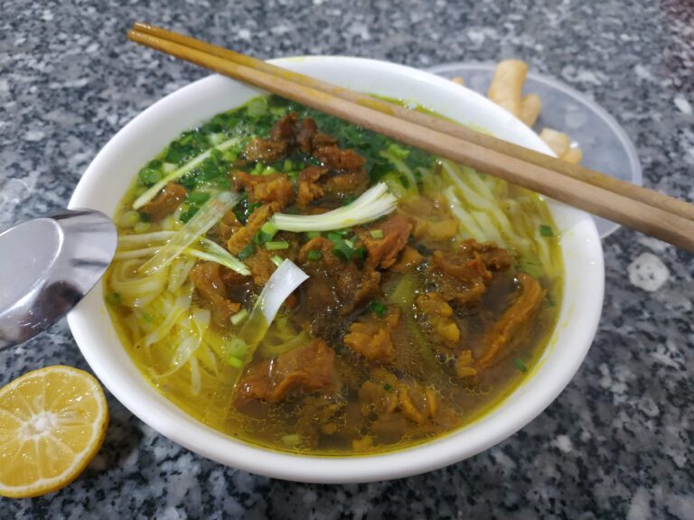 NAM ĐỊNH QUÁN PHỞ BÒ CƠM RANG - Phường Thục Phán